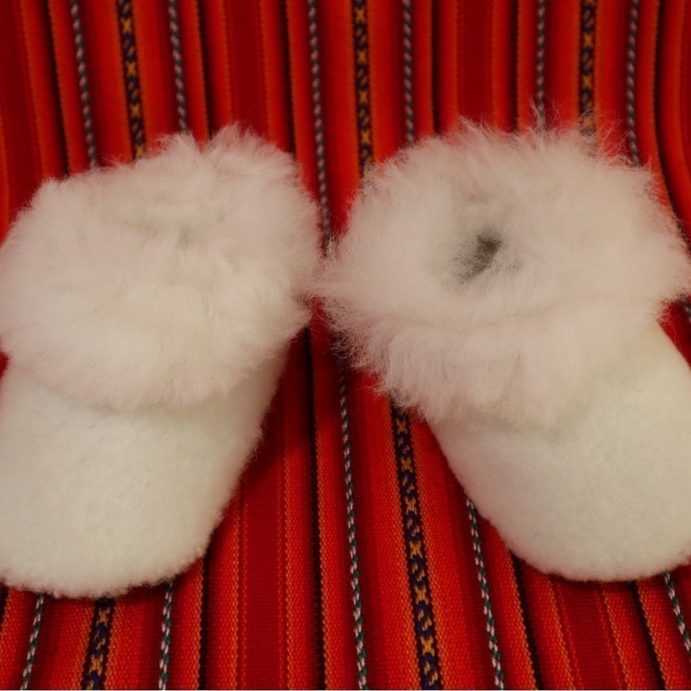 Original Alpaca Fur/Skin Slipper Pantufla for Baby Size 8 Sole Size‎ 4.75"